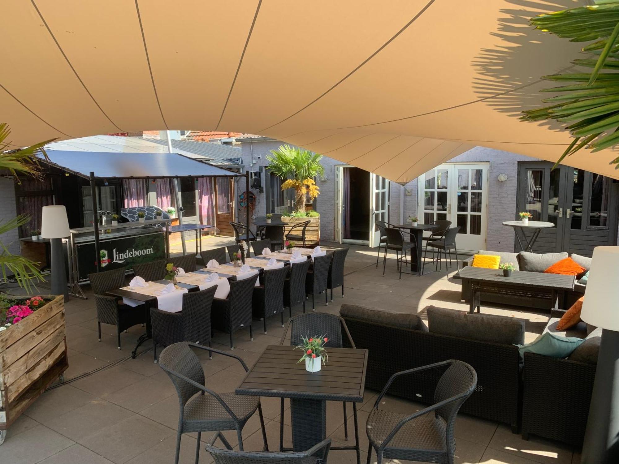 Hotel Restaurant Cafe Houben Nunhem Екстер'єр фото